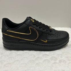 nike air preto dourado