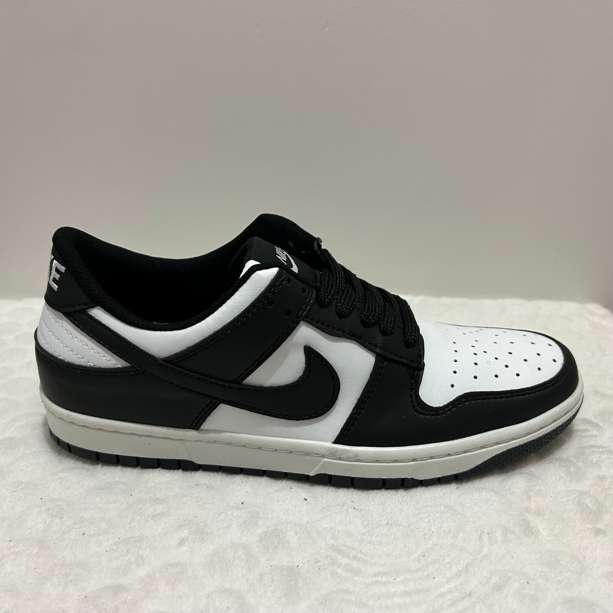 nike dunk preto braco nike dunk preto braco