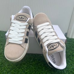 Adidas Campus beje com Preto