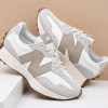 New Balance 327 Branco com preto New Balance 327 Branco com preto