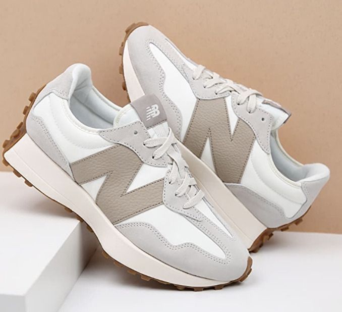 New Balance 327 Branco com Beje New Balance 327 Branco com Beje