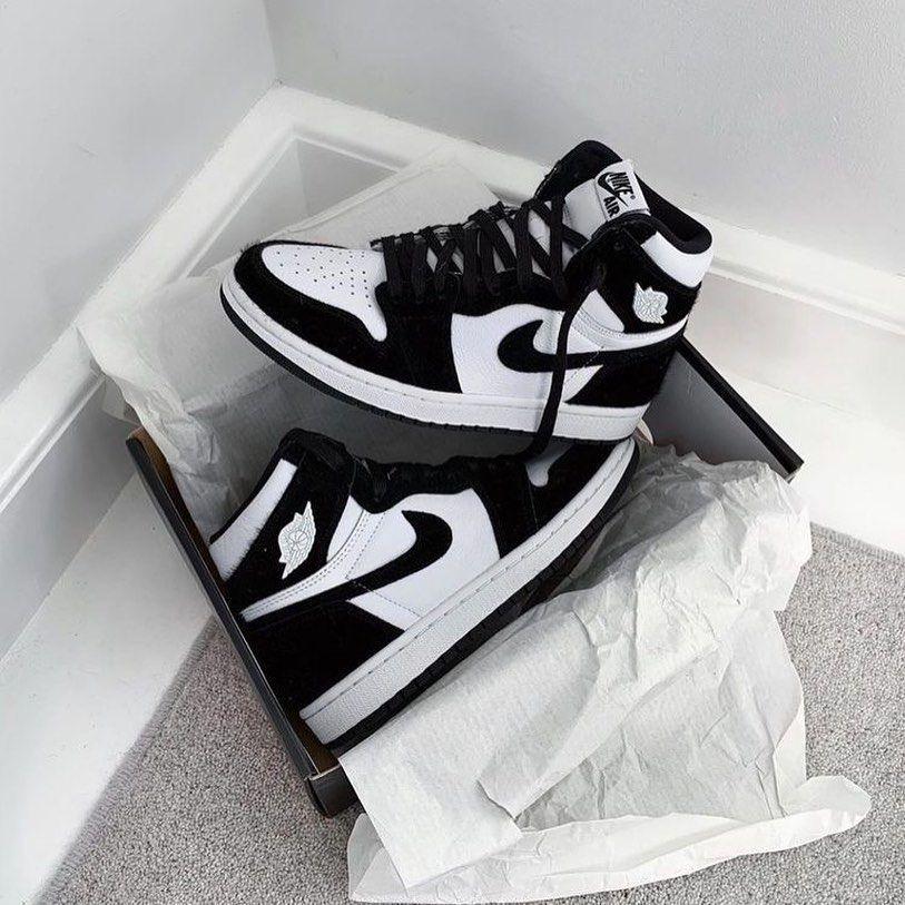 Nike Air Jordon Preto com Branco Nike Air Jordon Preto com Branco